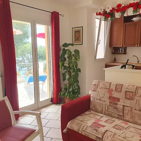 Sunshine Apartment